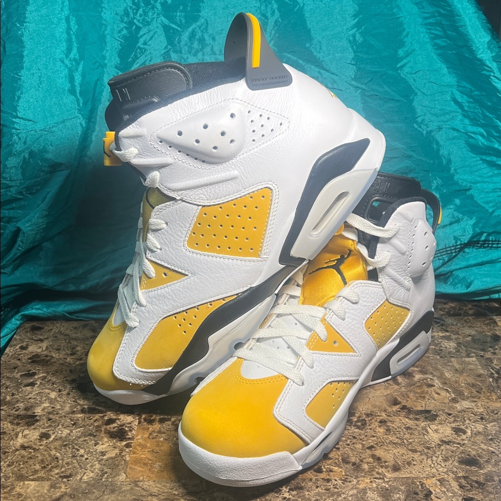 Jordan 6 Retro Yellow Ochre – Size 10.5– replacement box